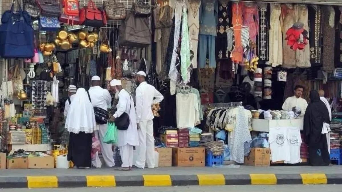 الدفع الإلكتروني يغيّر سلوك الحجاج ويخفض الطلب على خدمات الصرافة 50% في السعودية