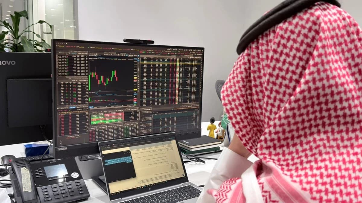 "تاسي" يرتفع منتصف التعاملات.. و"المملكة" تتخطى الـ 50 مليار ريال