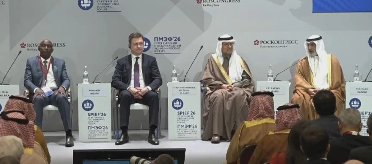السعودية وروسيا تعززان شراكتهما الاستراتيجية بـ30 اتفاقية جديدة
