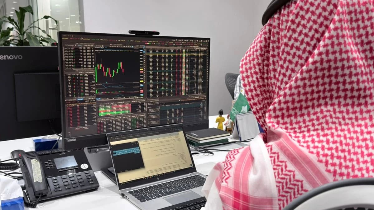 "تاسي" يرتفع بأعلى وتيرة يومية في أسبوع رغم تراجع معظم الشركات