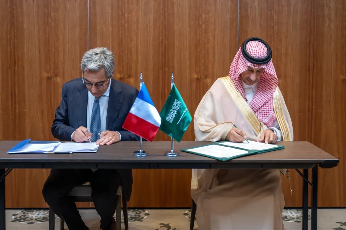 السعودية وفرنسا تطلقان برنامج العمل المشترك لتعزيز التعاون السياحي وتطوير التجربة السياحية