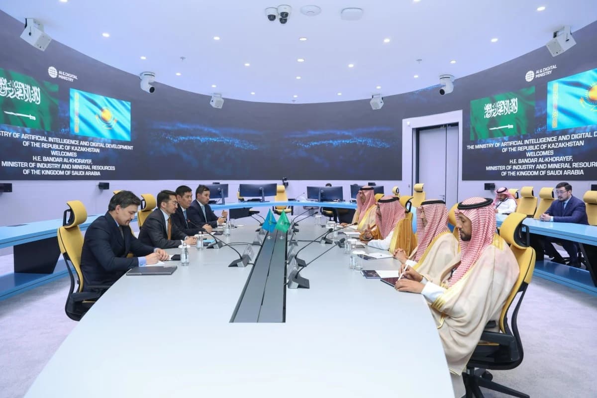 السعودية وكازاخستان تبحثان فرص التحوّل الرقمي والابتكار الصناعي والتعديني