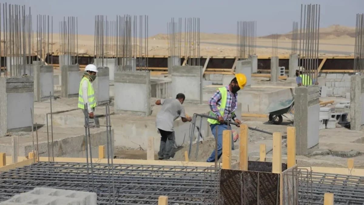 تكاليف البناء في السعودية ترتفع 2.6% خلال مايو بضغط قطاعين
