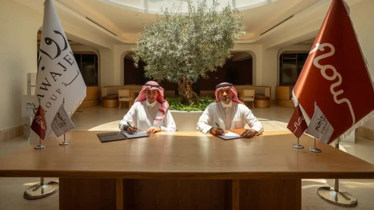 مجموعة رواجح وفلو الأمريكية توقعان شراكة استراتيجية لتطوير وتشغيل مجتمعات سكنية في السعودية