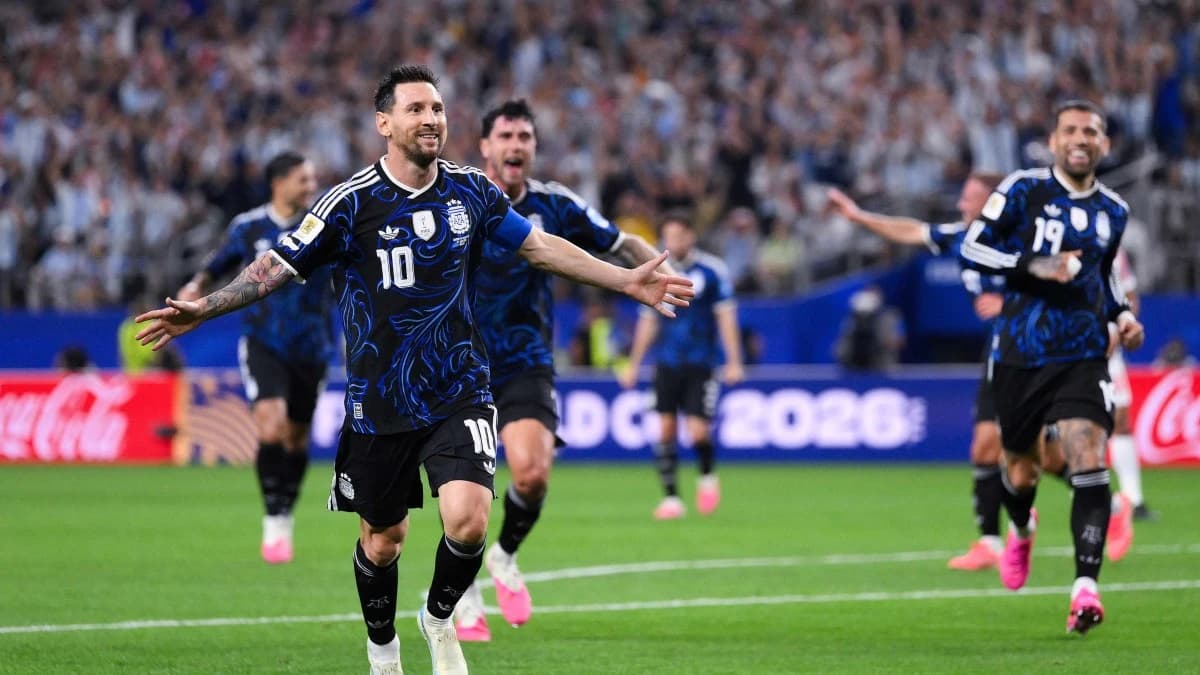 ميسي يواصل كتابة التاريخ في كأس العالم