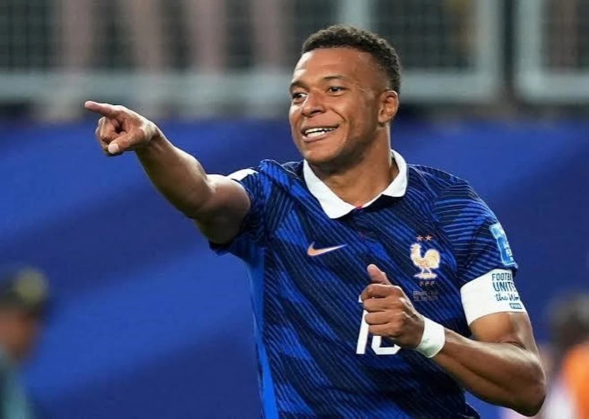 168 مليون دولار لـ 16 منتخبا غادر كأس العالم