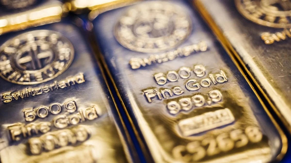 الذهب ينتعش بعد خطاب وارش وهدوء مخاوف رفع الفائدة