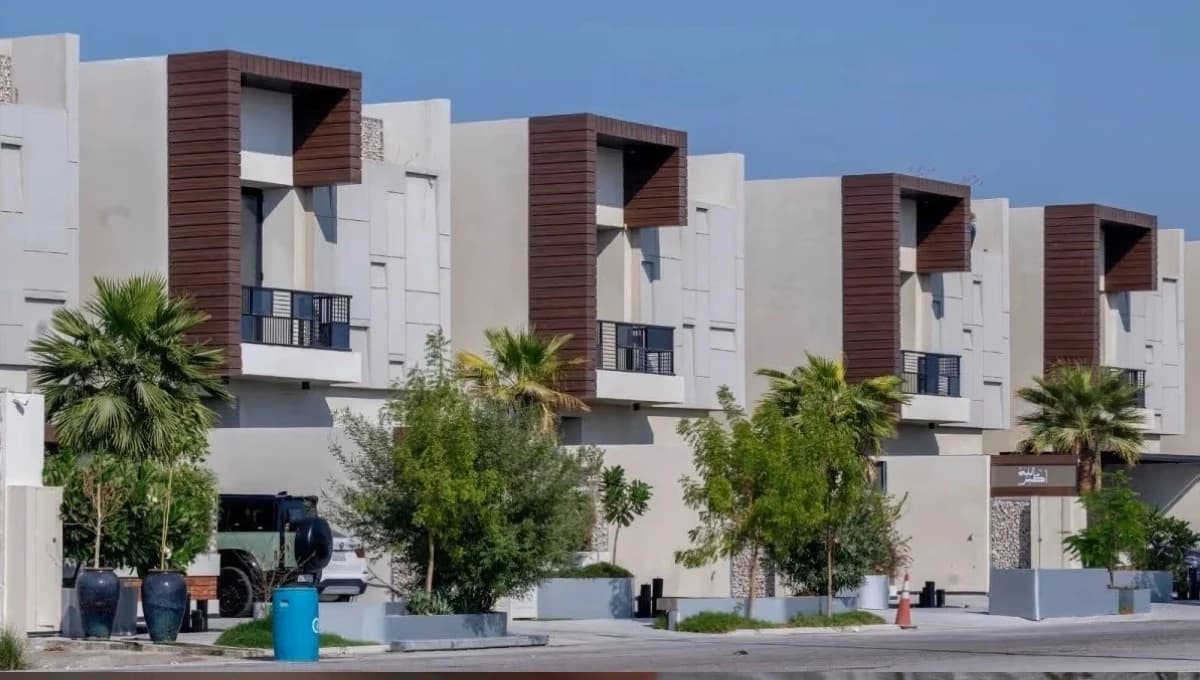 رسم 2% على تصرفات الأجانب العقارية في أربع مدن سعودية
