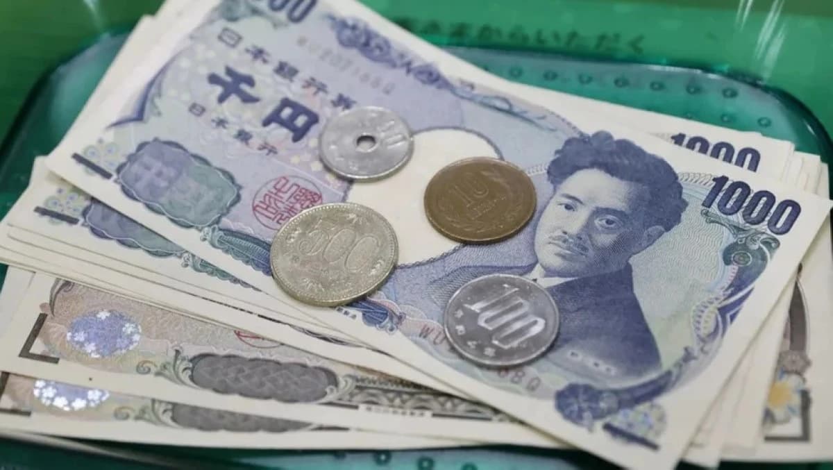 صناديق التحوط تزيد رهانات هبوط الين لأعلى مستوى منذ 20 عاماً