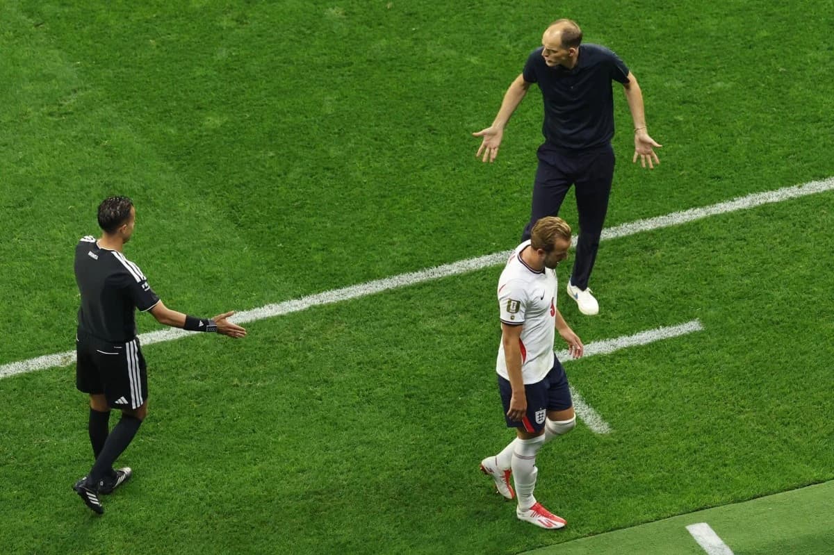 "فيفا" يؤجل معاقبة مدربي ولاعبي المونديال إلى ما بعد البطولة