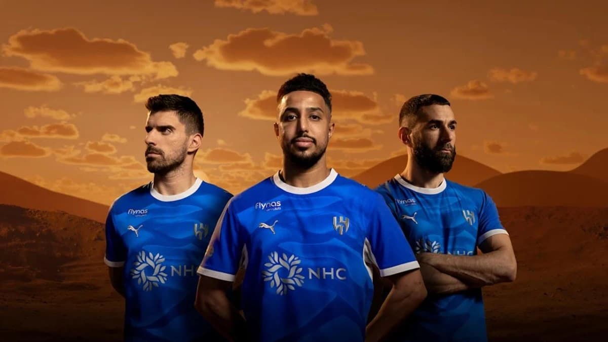 NHC تحتكر صدر الهلال بقميص من "بوما" مستوحى من رمال السعودية