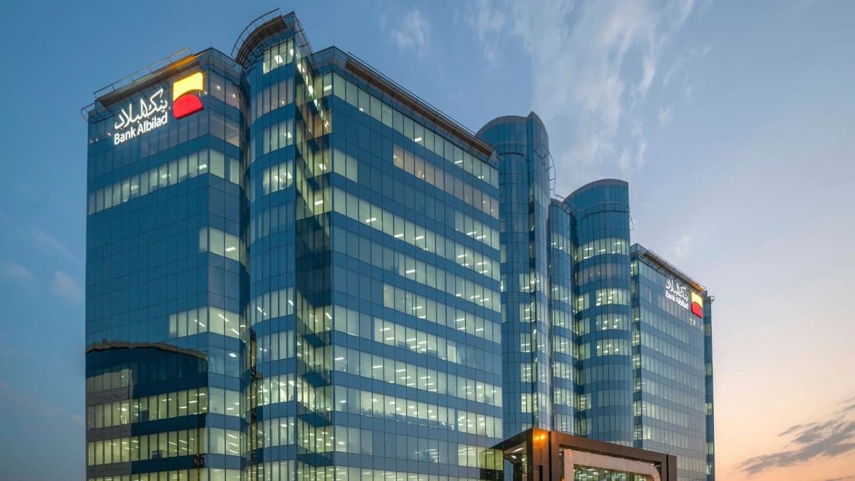 دخل الموجودات ينمو بأرباح "بنك البلاد" بنحو 3.4% خلال الربع الثاني