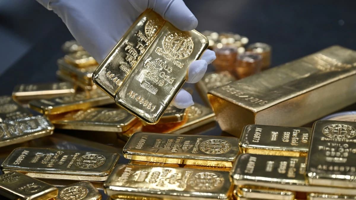 سعر الذهب يواصل التراجع مع تصاعد توترات حرب إيران