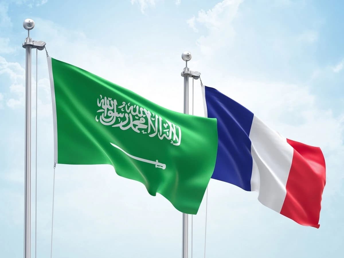السعودية وفرنسا .. من نموذج اقتصادي تقليدي لتحالف متعدد القطاعات