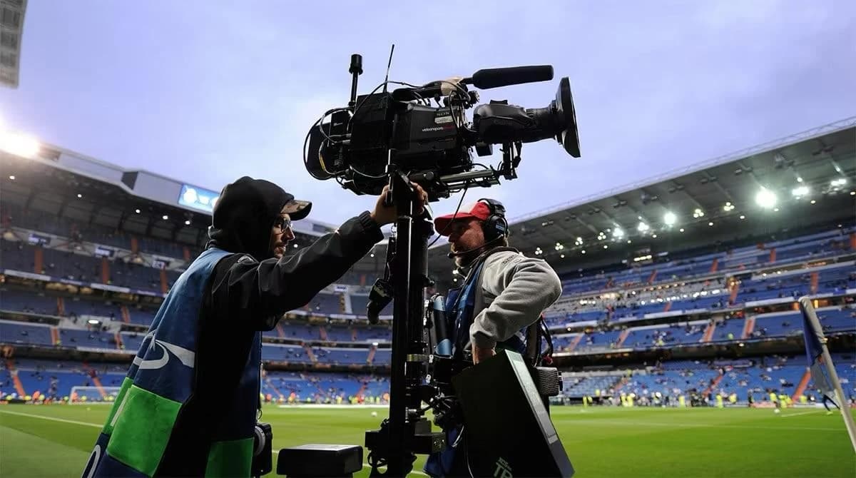 «موفيستار» تدفع 1.6 مليار يورو للاحتفاظ ببث «الليجا» 5 أعوام