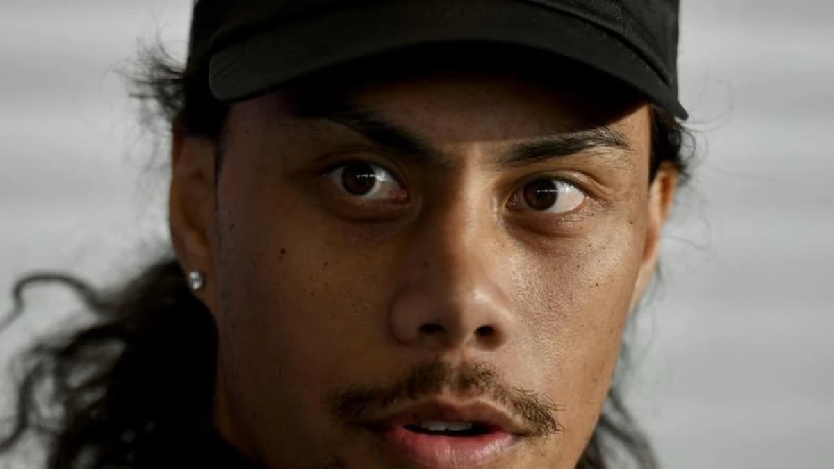 «بيبسي» مع اللاعب و«كوكاكولا» مع النادي .. كيف اجتمع الغريمان؟