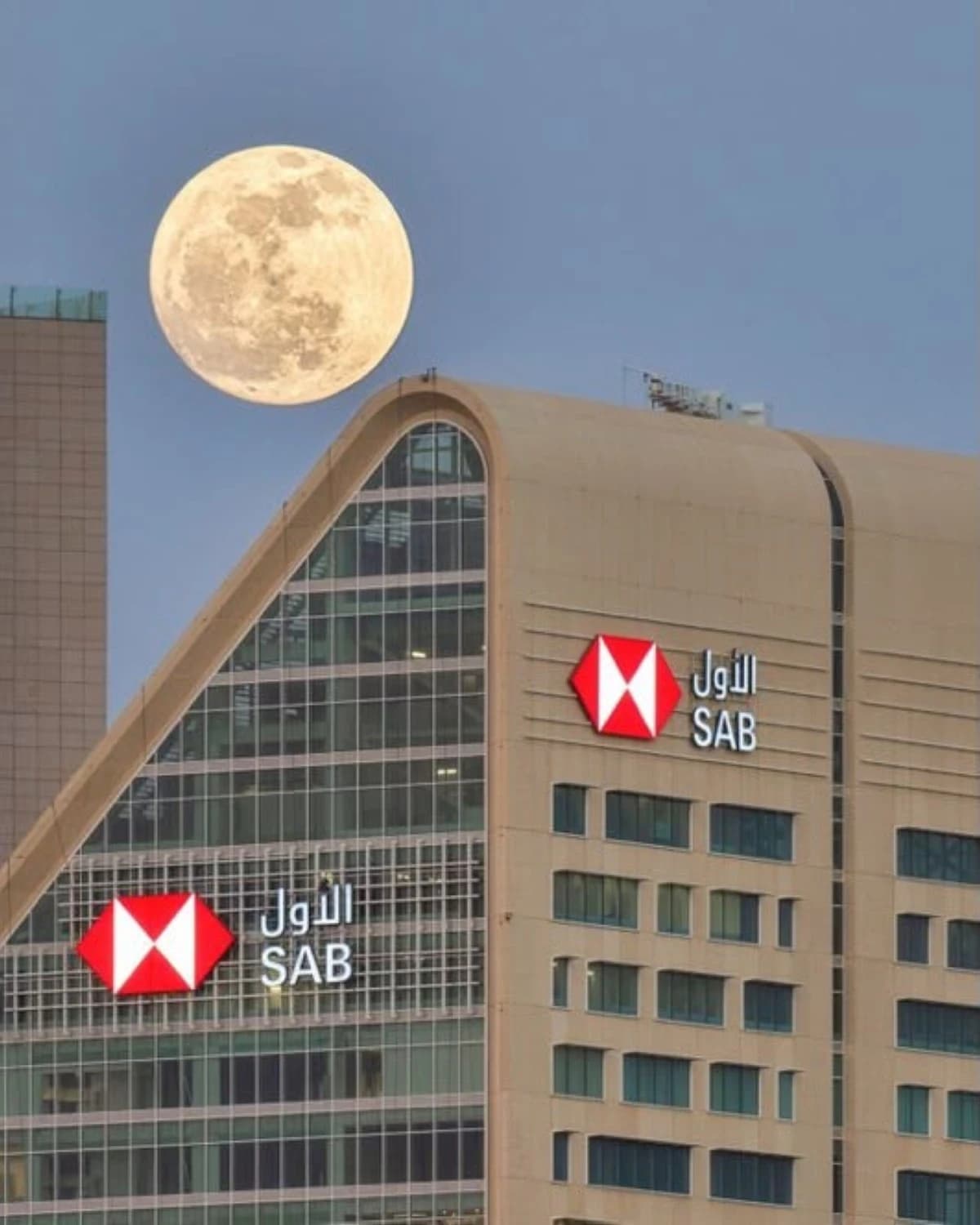البنك السعودي الأول يعزز شفافية التحويلات الدولية للأفراد مع "سويفت"