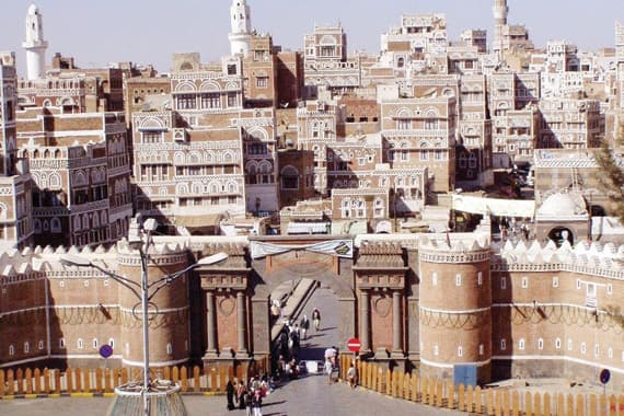 صنعاء القديمة .. مدينة الأبواب السبعة
