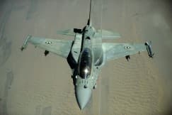 تحطم طائرة F16 إماراتية مشاركة في مهام الحظر الجوي على ليبيا أثناء هبوطها في صقلية