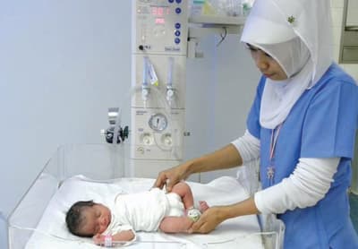 العمليات القيصرية.. تجارة رابحة 
ومعدلها في السعودية ضعف العالمي