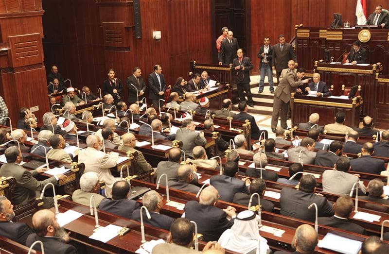 لجنة الخمسين تصوت على مشروع دستور مصر