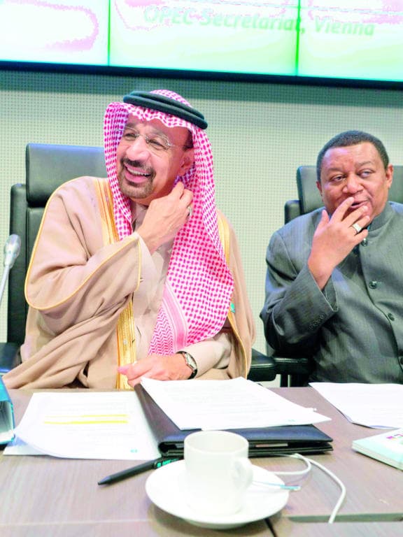 5 وزراء طاقة: السوق تتعافى .. و2018 إيجابي لأسعار النفط