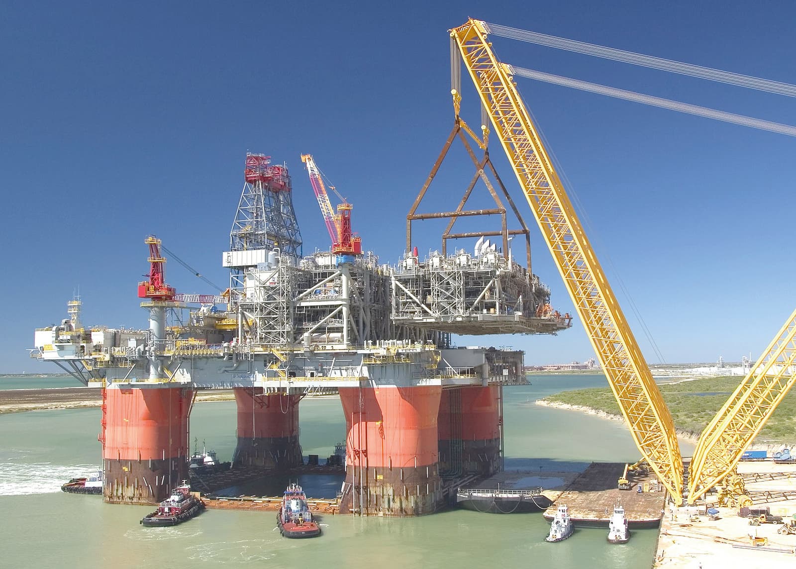 ارتفاع الإنفاق في صناعة النفط "الصخري" يهدد الحقول الرئيسة في أمريكا