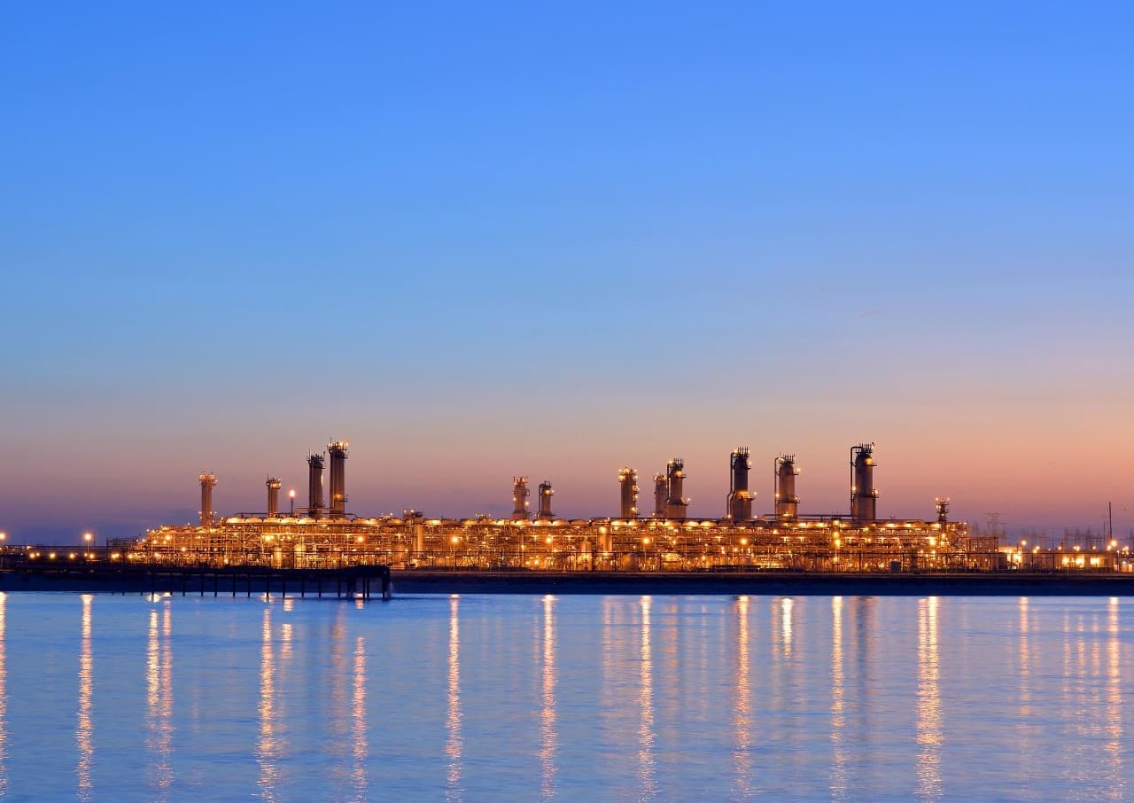 ارتفاع صادرات النفط السعودية إلى 7.140 مليون برميل يوميا في مارس