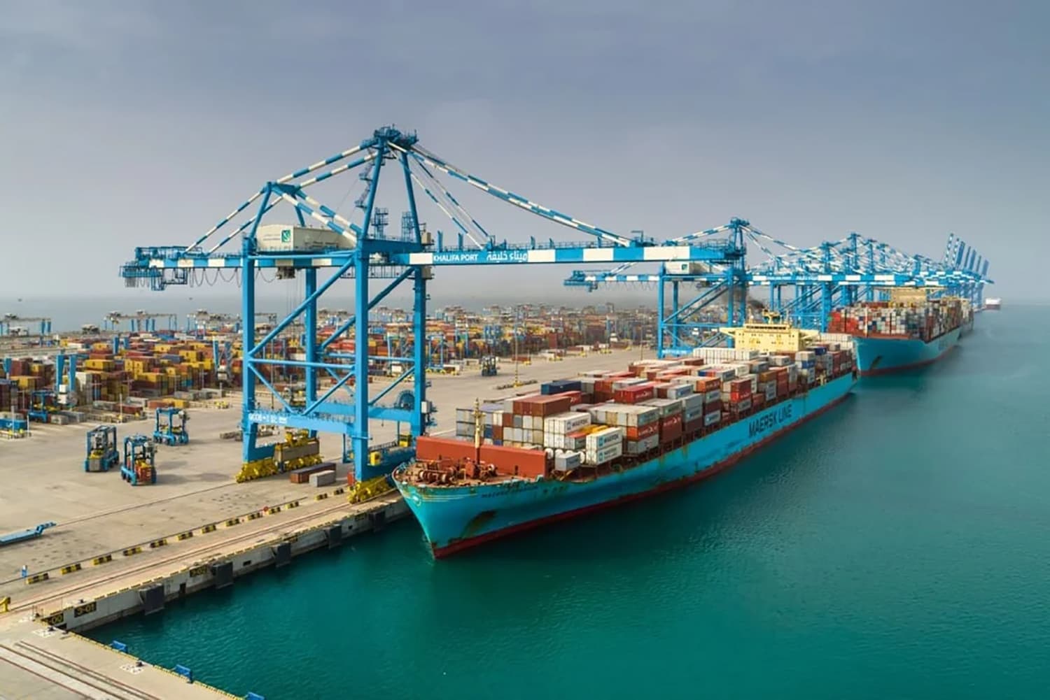 موانئ أبوظبي تحصل على تسهيلات بقيمة ملياري دولار