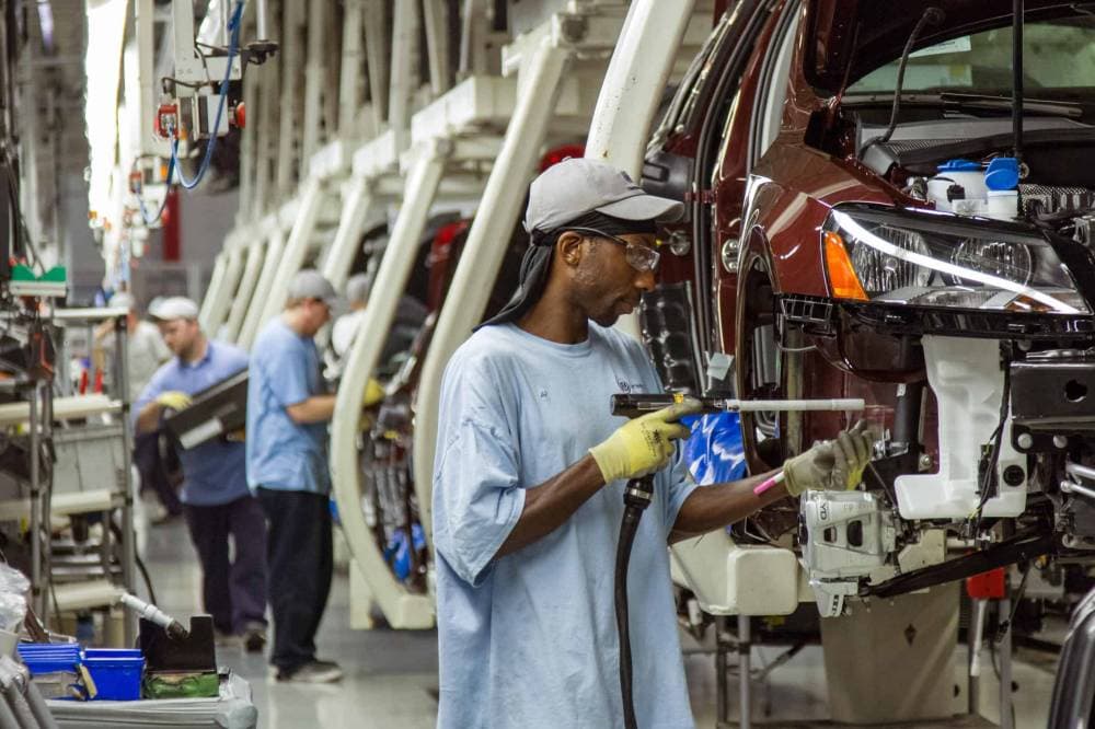 "ديترويت" على أعتاب تحول جذري .. من الإفلاس إلى عصر السيارات الكهربائية