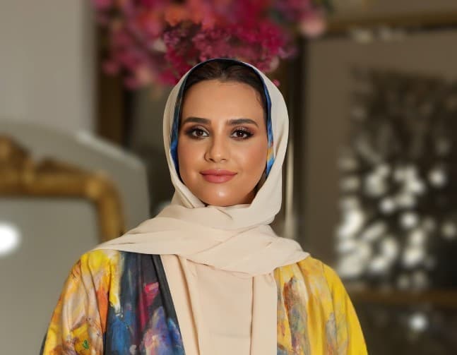 فرح الغريب مستثمرة في القطاع البيئي.