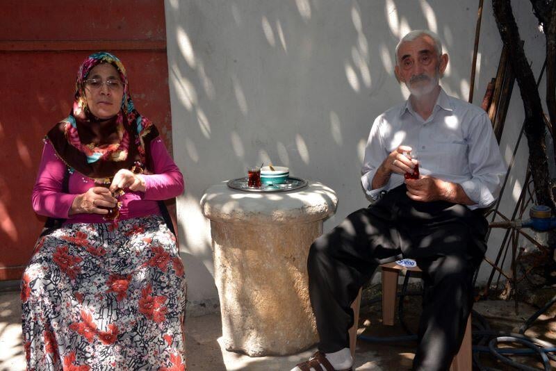 عمود أثري يعود إلى نحو 1500عام يستخدم كطاولة في تركيا