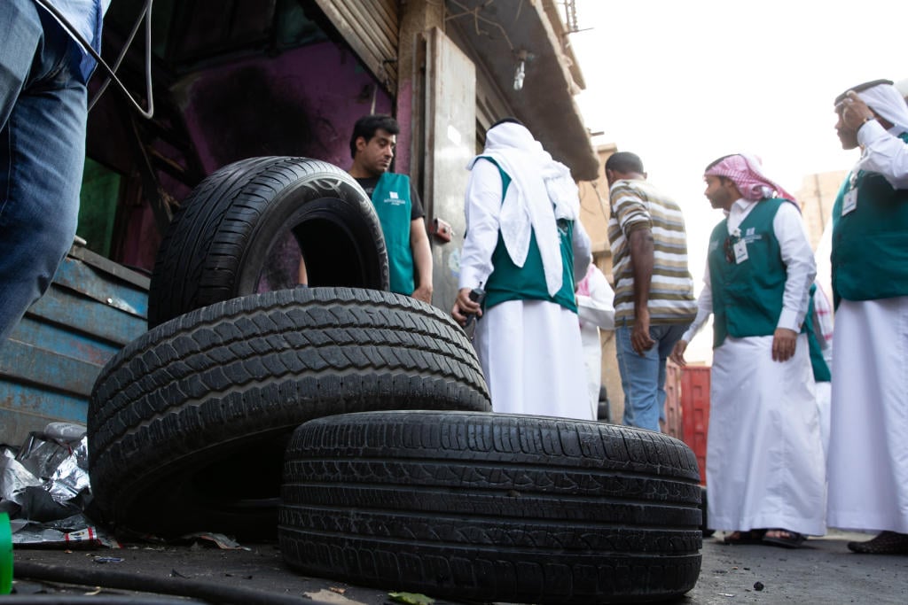 109 حالات تشهير لمنشآت تجارية خلال عامين .. أدينت في قضايا تستر وغش