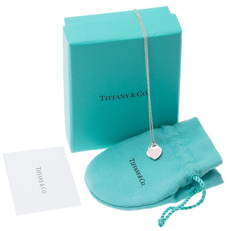 طفرة في مبيعات "تيفاني" في موسم عيد الميلاد بسبب الطلب في الصين