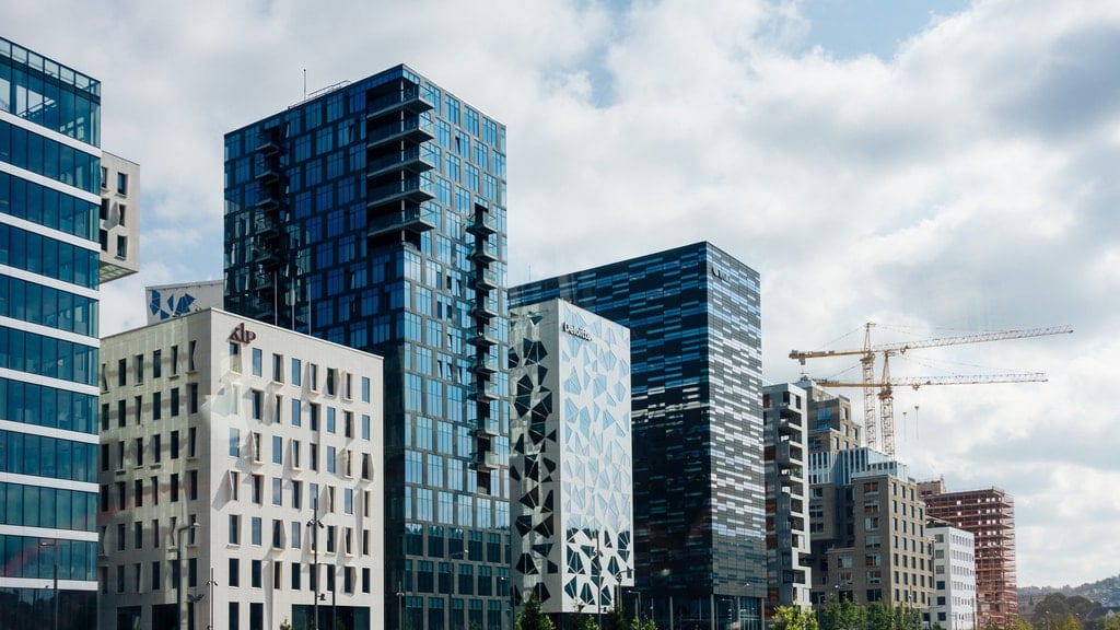 وزير المالية النرويجي: يتعين خفض التحفيز النقدي في ظل تعافي الاقتصاد