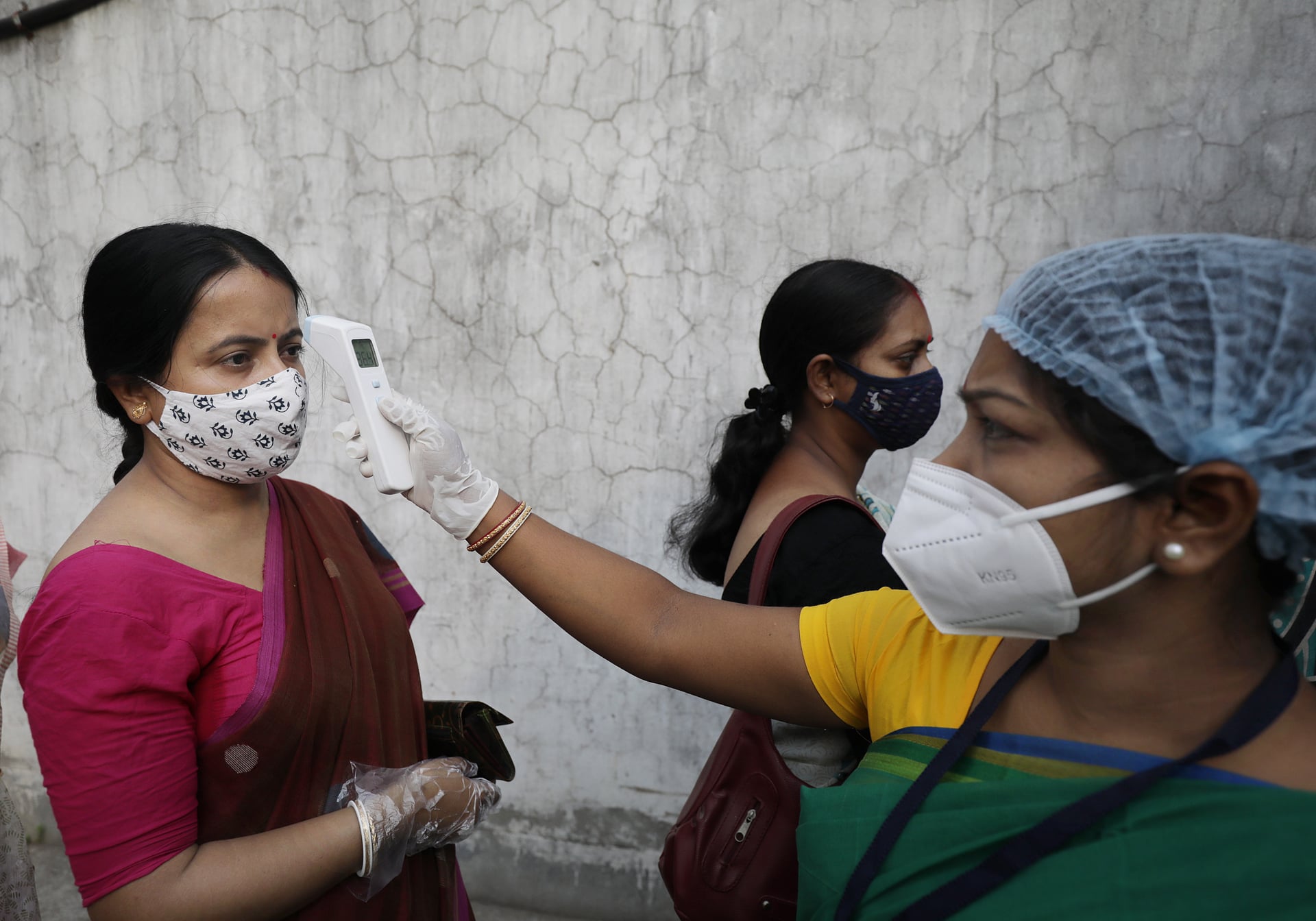 سوق سوداء في الهند تستفيد من نقص الأكسجين والأدوية