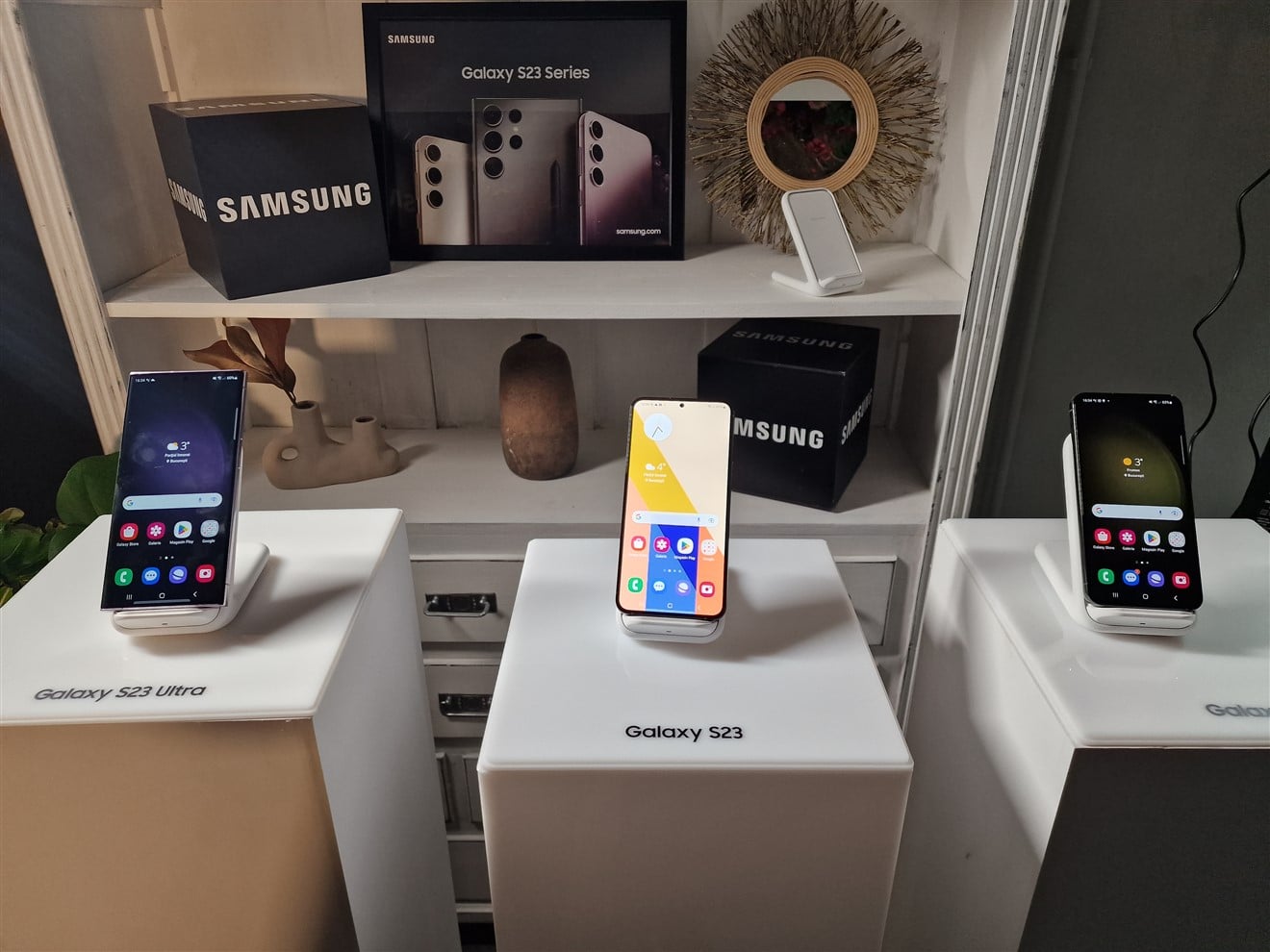 "سامسونج" تستعيد المركز الأول في مبيعات الهواتف الذكية