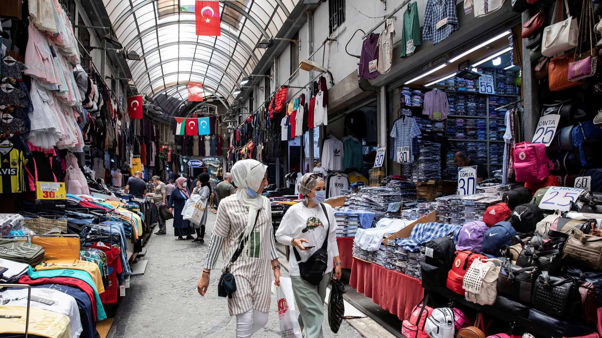 البنك الدولي يرفع توقعاته لنمو الاقتصاد التركي .. 3.2 % في 2023