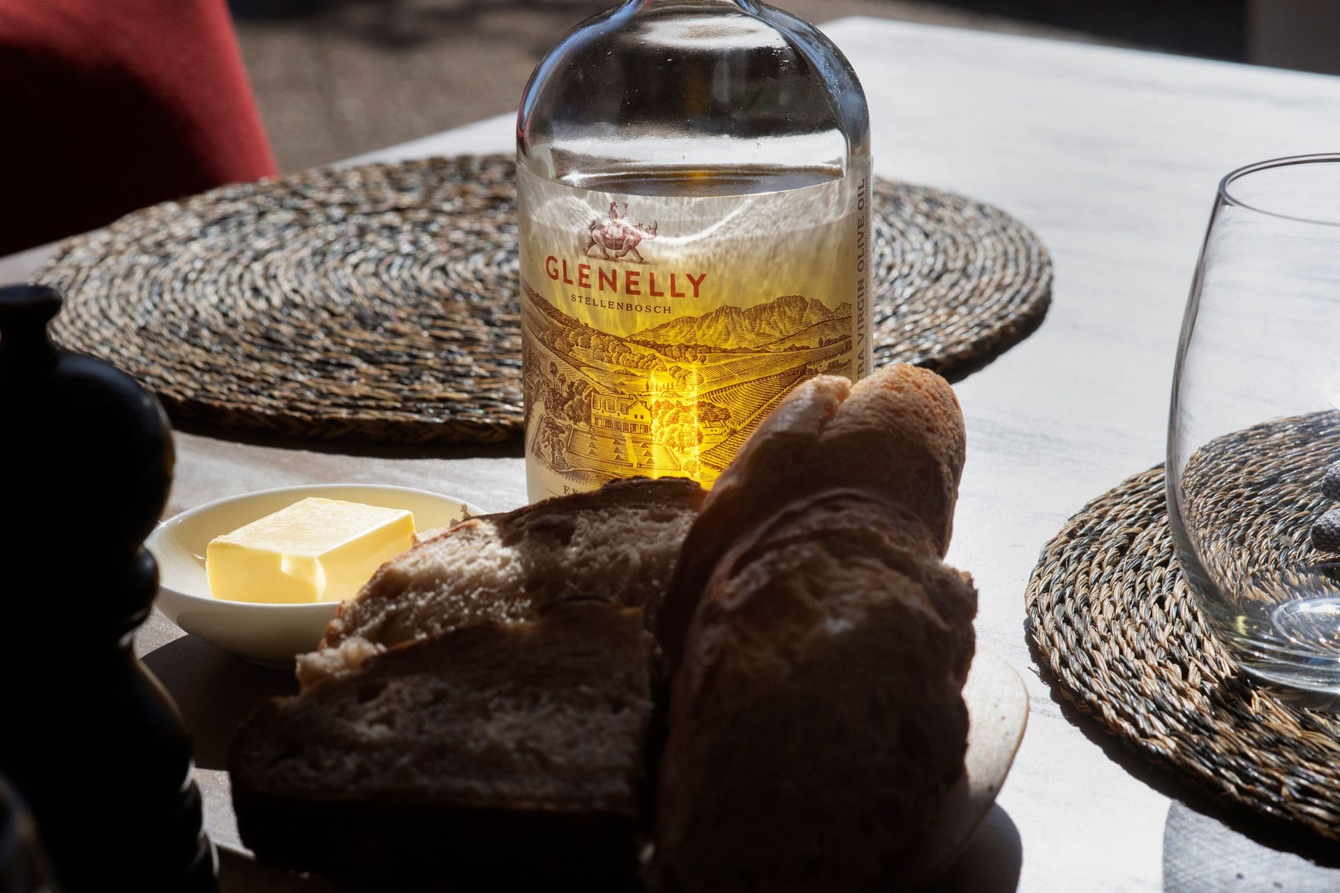 جنوب إفريقيا تحجز مكانة لها في مجال إنتاج زيت الزيتون الفاخر في العالم