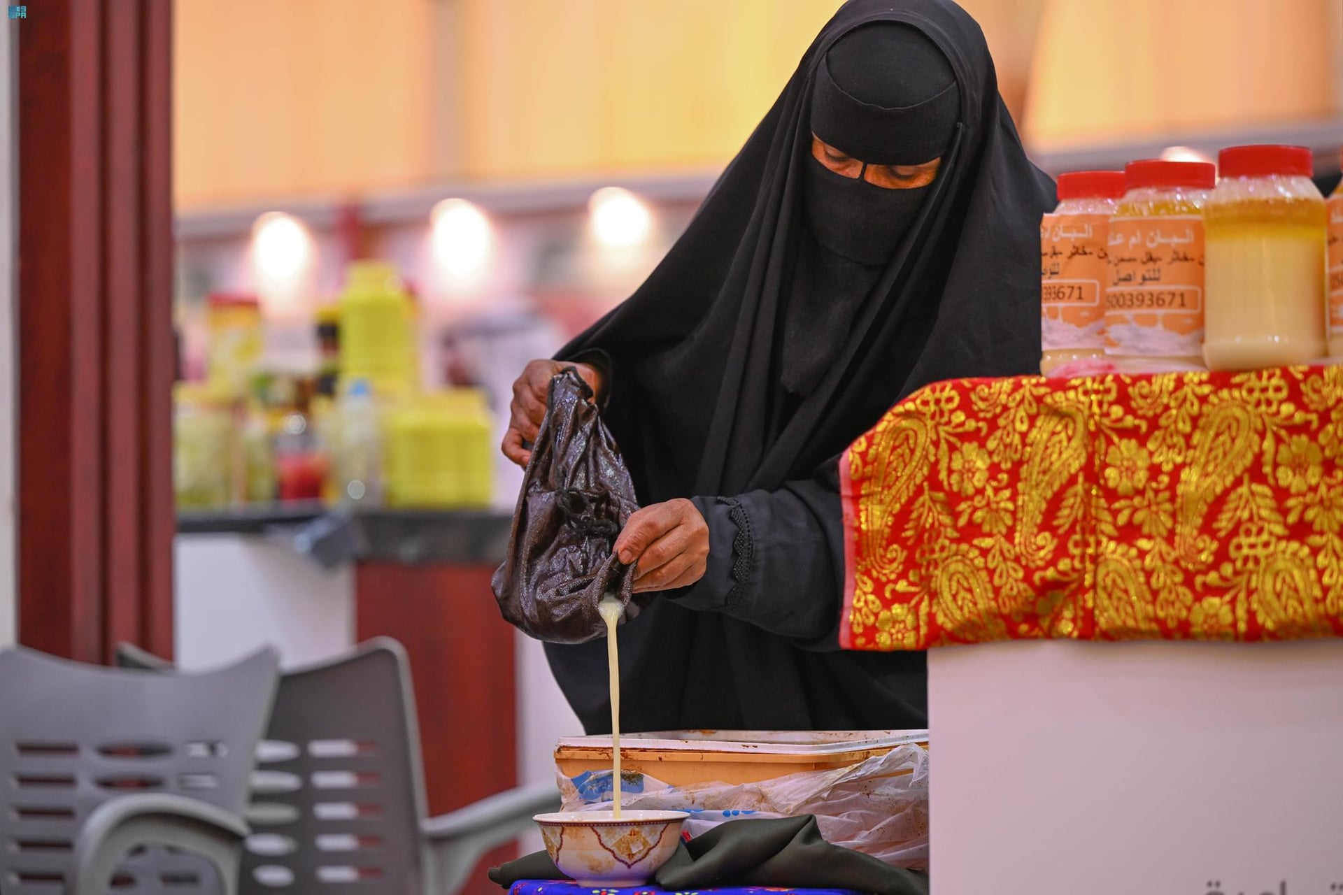 "العكة" في مهرجان السمن الدولي "النسخة التجريبية" تجذب الزوار