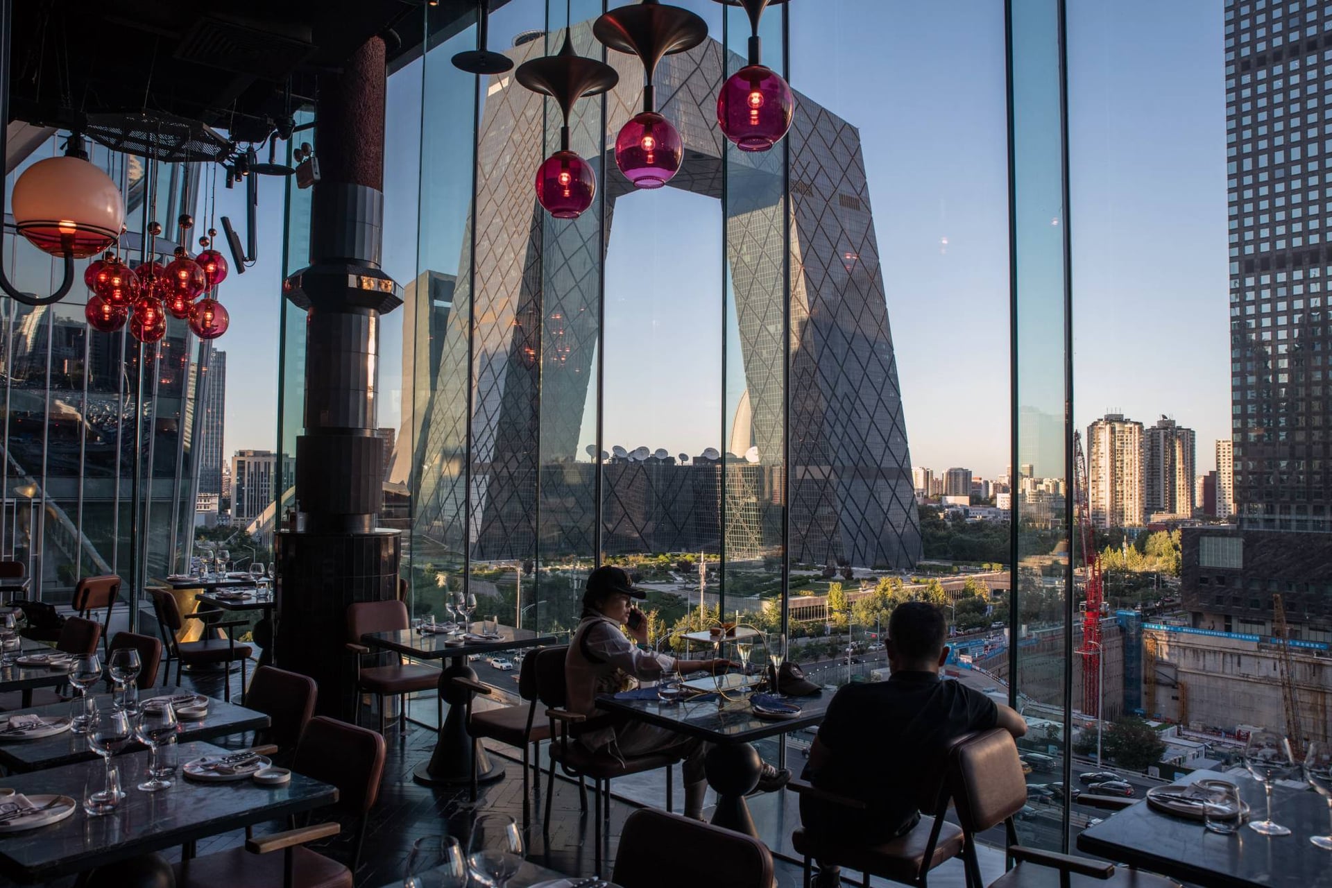 تراجع جاذبية الصين للشركات الأوروبية .. 11 % سحبت استثماراتها