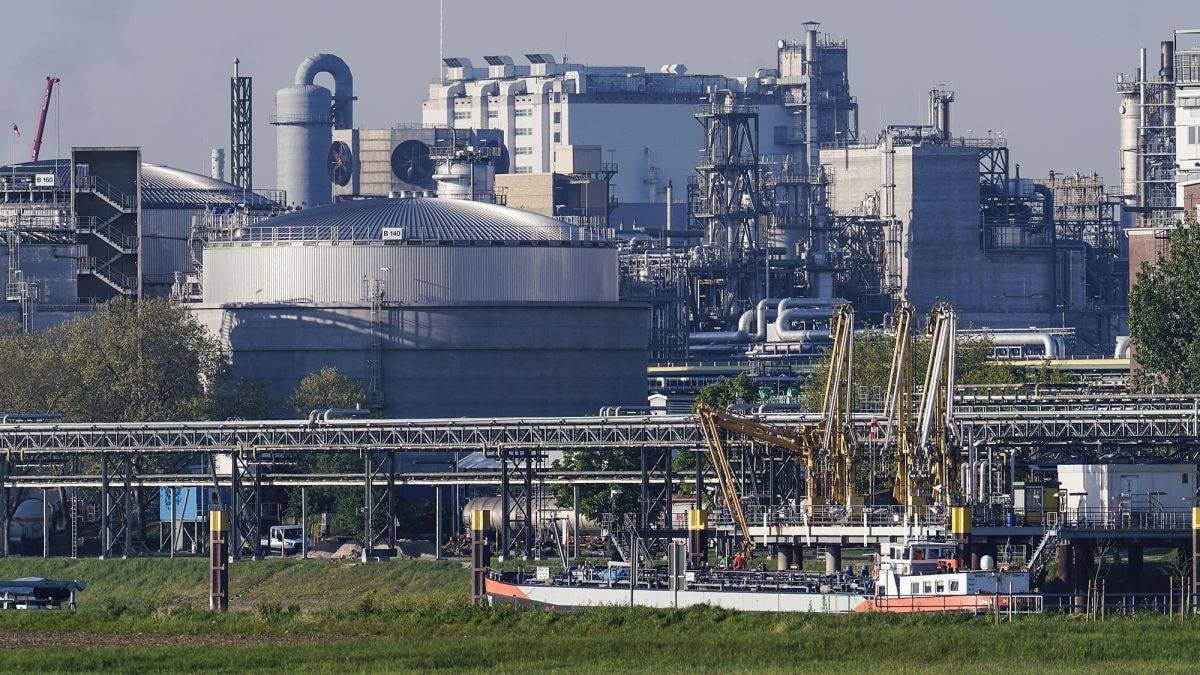 الاتحاد الأوروبي يتجه لتوسيع استخدام الطاقة المتجددة بوتيرة أسرع