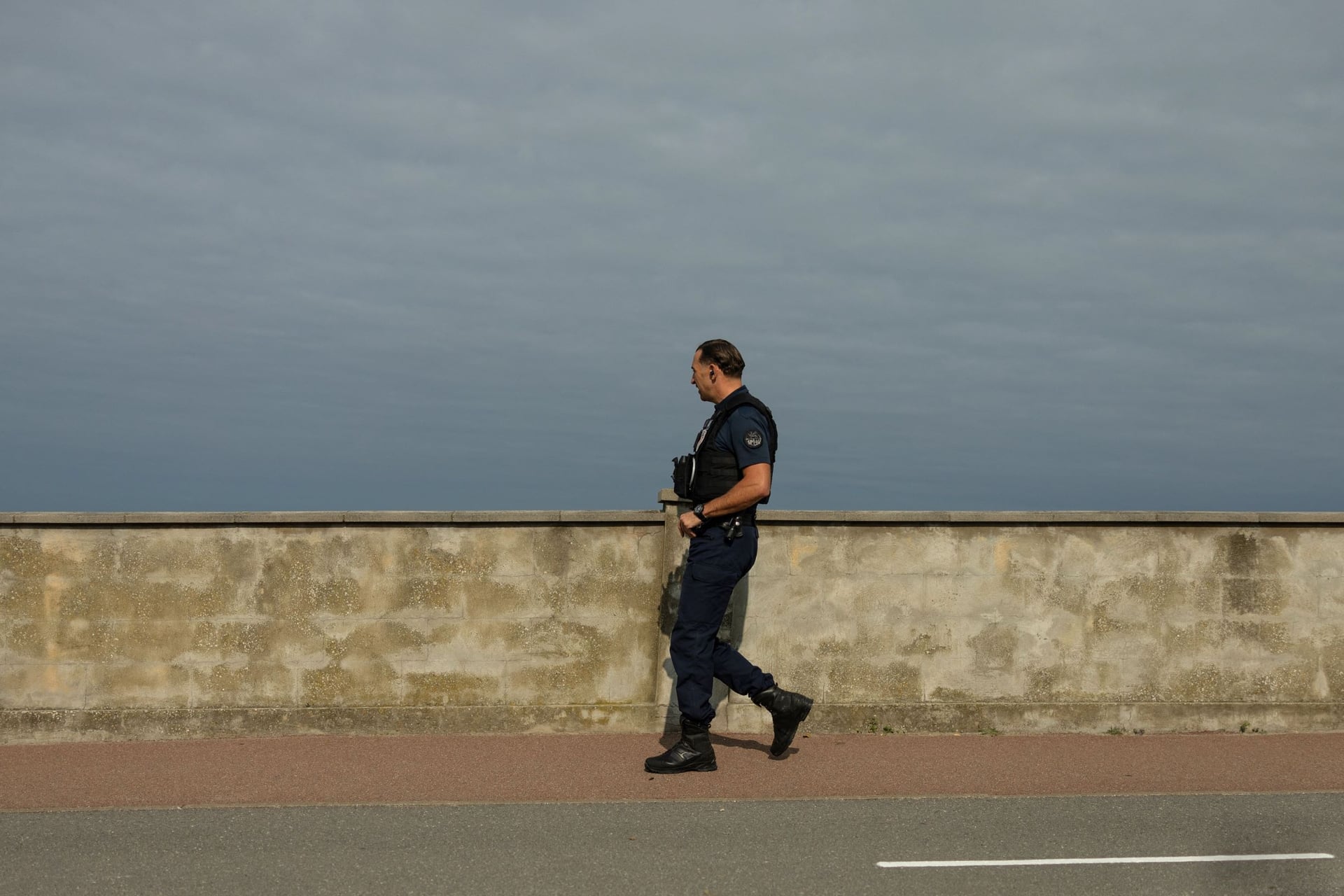المهاجرون عبر "المانش" يواجهون مزيدا من الحواجز الحدودية في فرنسا