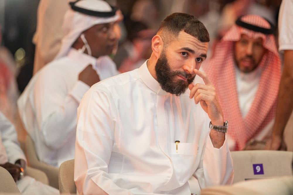 الاتحاد وأوكلاند .. الركلة العالمية الأولى