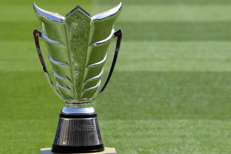 الآسيوي يشترط مصنع القمصان نفسه على "الزي الاحتفالي"