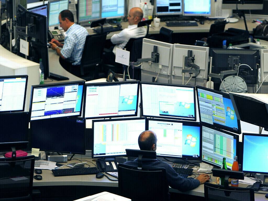 الأسهم الأوروبية تبدأ تعاملاتها مرتفعة بدعم مكاسب قطاع التكنولوجيا