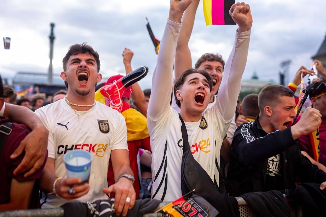 تطبيق إلكتروني و"بوما" يكبدان "أديداس" خسائر مالية تقدر بـ 500 مليون يورو