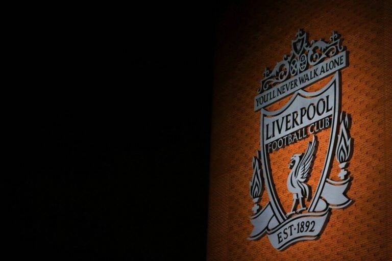 300 مليون يورو عوائد رعاة ليفربول .. علامته التجارية تتوسع عبر «جماهيره»