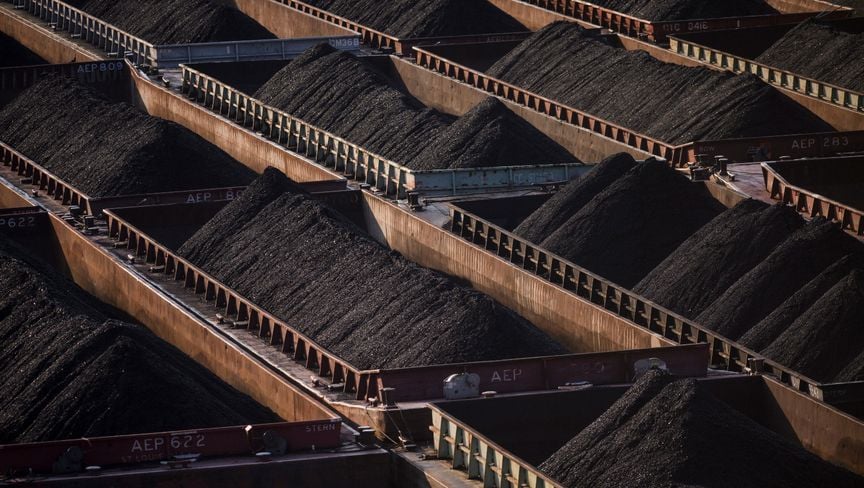 دعم ترمب للفحم يصطدم بالواقع الاقتصادي للسوق