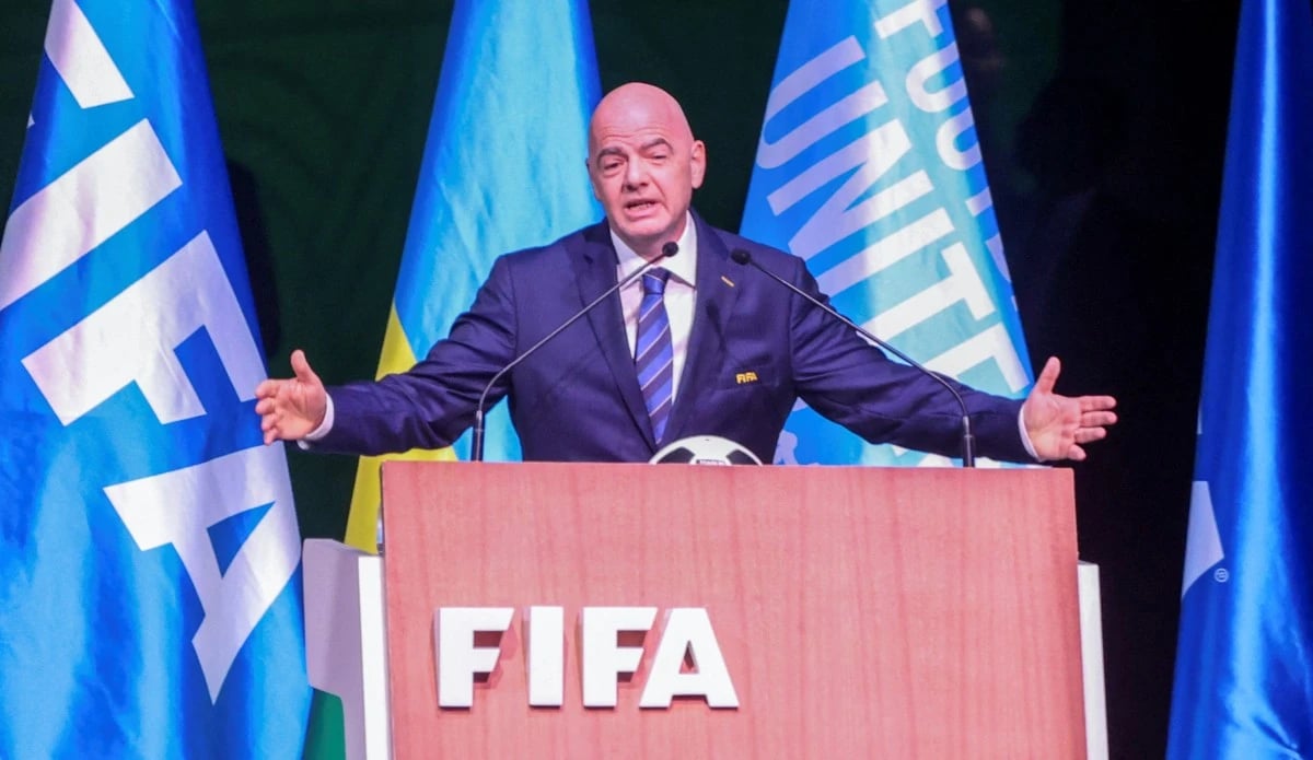 إنفانتينو: اللعب في يوليو أصبح صعبا ومونديال السعودية يفرض واقعا جديدا